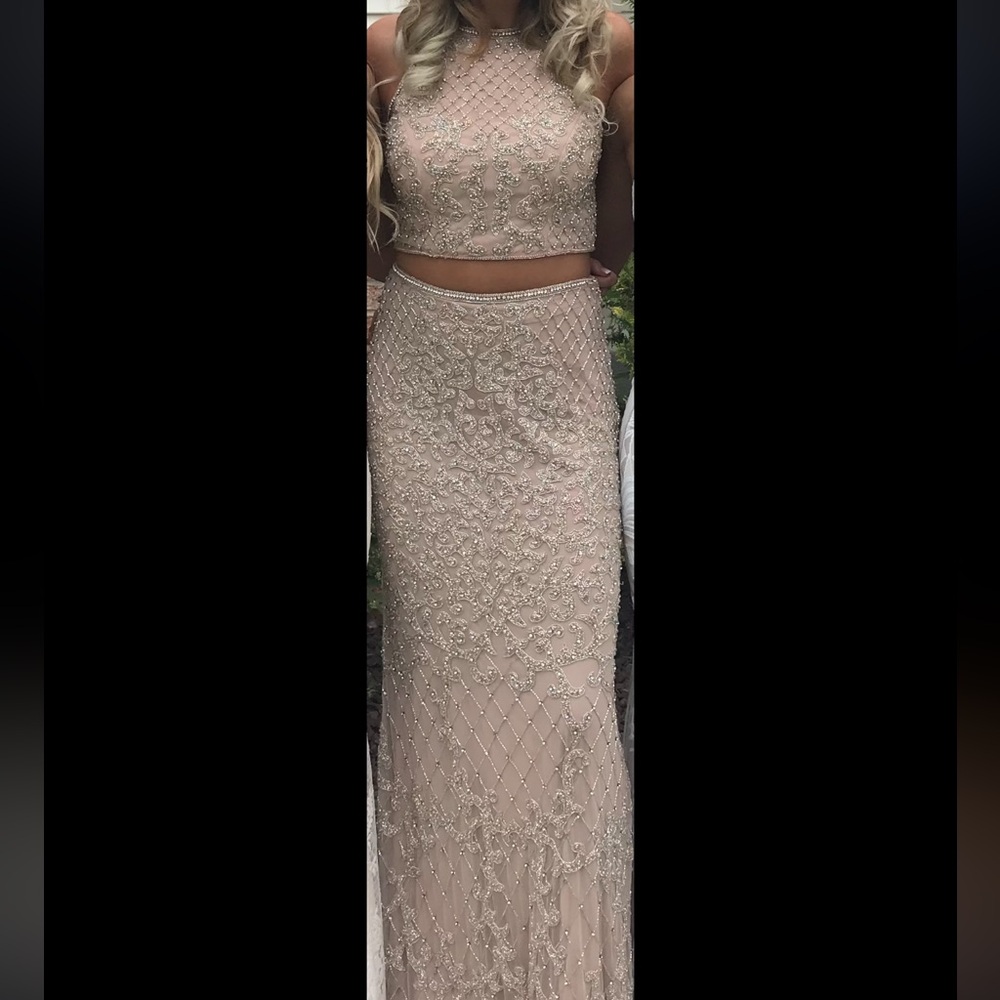 Prom Dress Sherri Hill Size 6 (altered closer to a size 4)